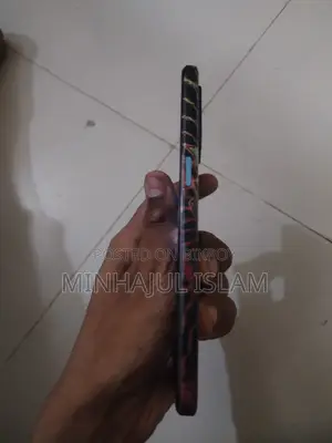 Realme 8 5g 8/128 (Used)