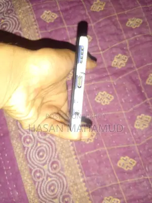 Vivo Y21 phone in good condition (Used)