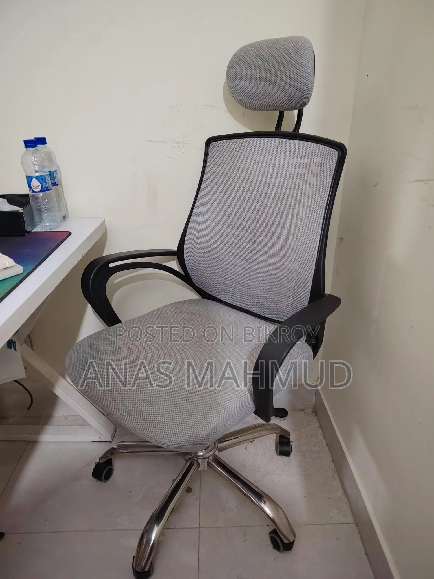 2 Chairs and a Table