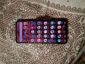 Motorola Moto G 8GB/256GB (Used)