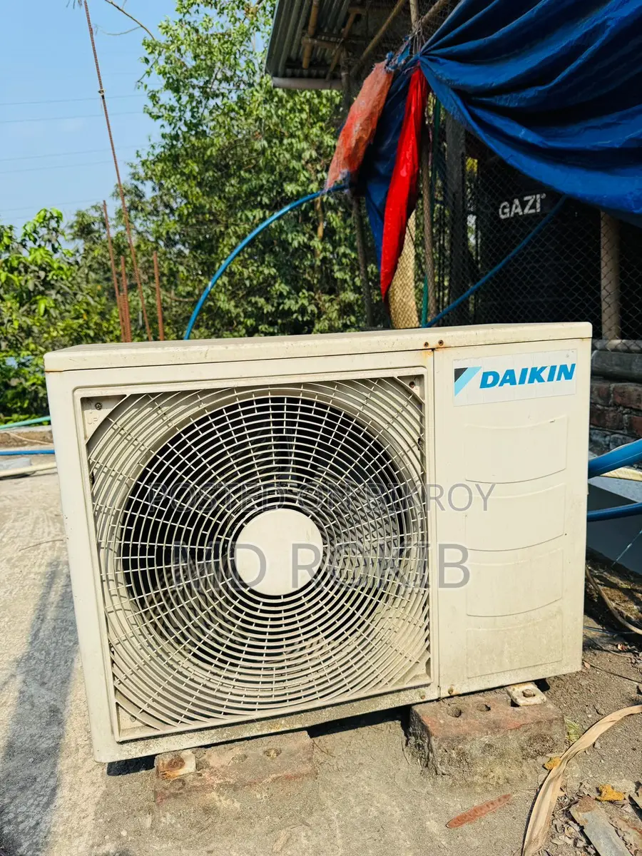 Daikin AC 2 Ton