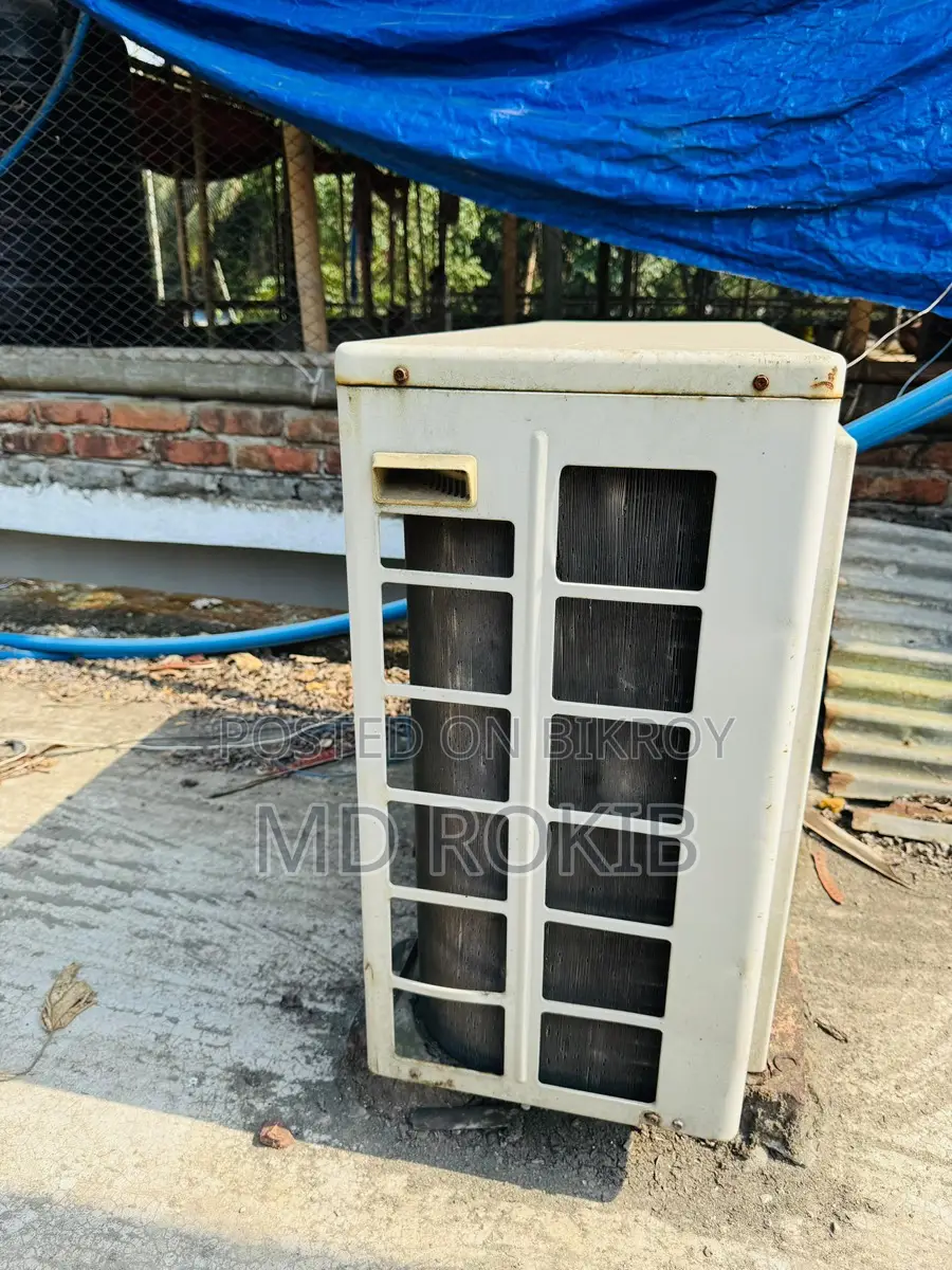 Daikin AC 2 Ton