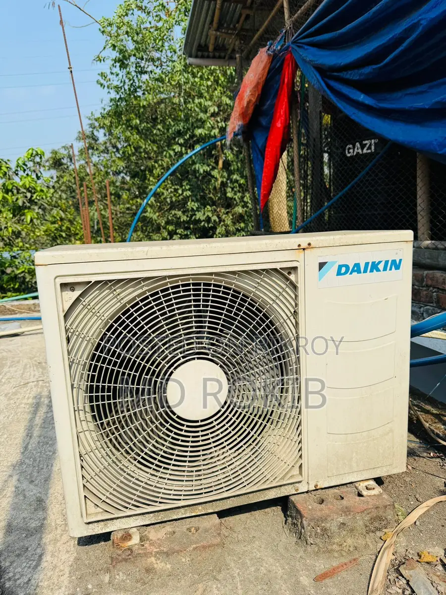 Daikin AC 2 Ton