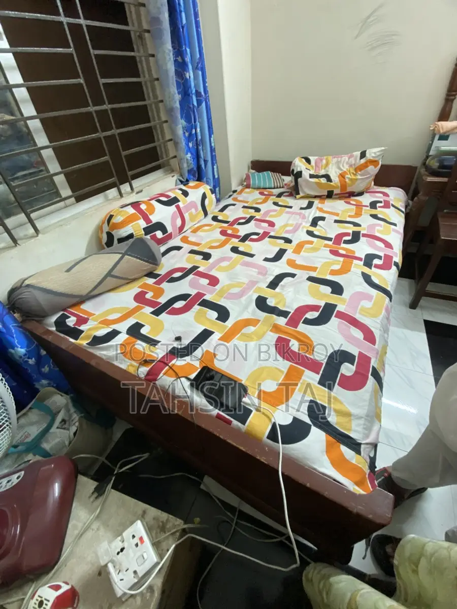 Single Bed with Mattress