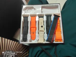 W10 Smart Watch With 10 Straps