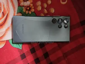 Samsung Galaxy S22 Ultra (Used)