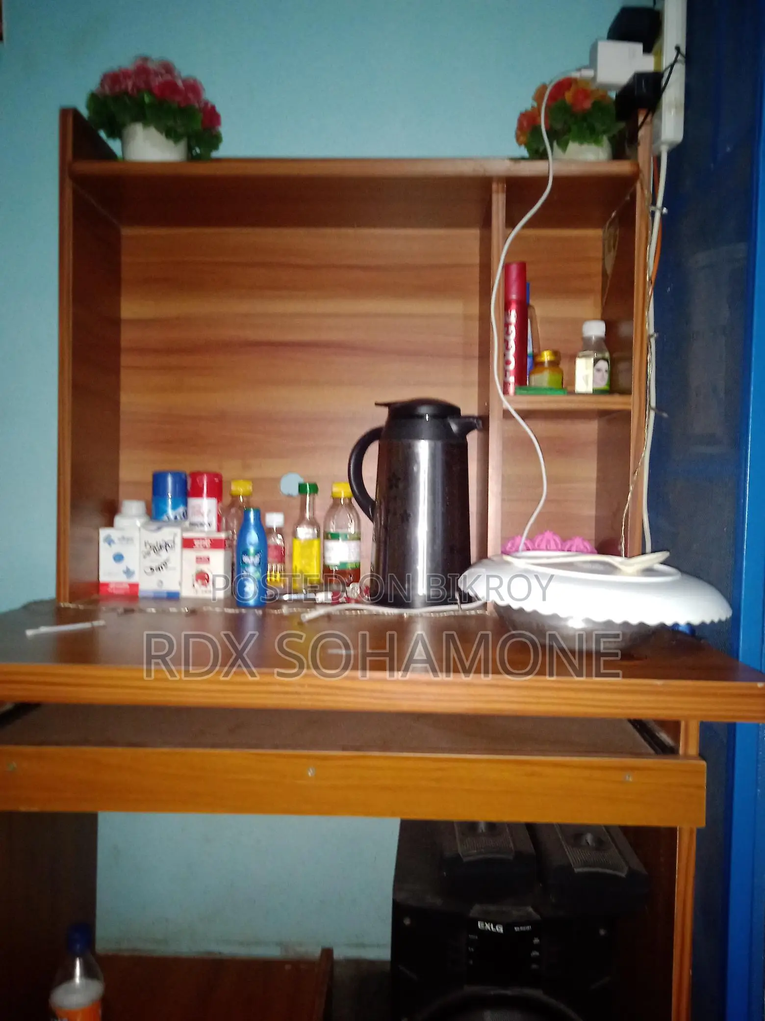 ভালো মানের টেবিল