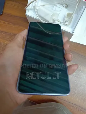 Oppo Reno13 F 256 GB Pink