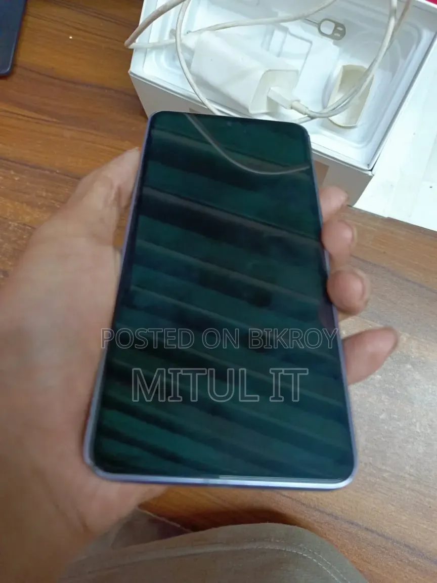 Oppo Reno13 F 256 GB Pink