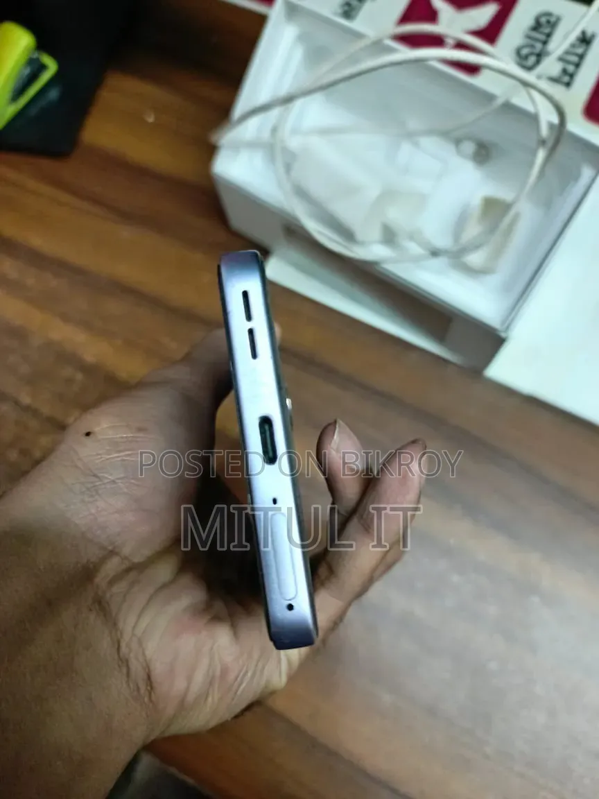 Oppo Reno13 F 256 GB Pink