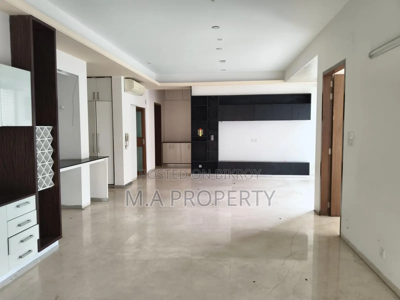 Rent 4-Bed Apartment 4000sqft 2-Carpark Baridhara