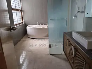 Rent 4-Bed Apartment 4000sqft 2-Carpark Baridhara