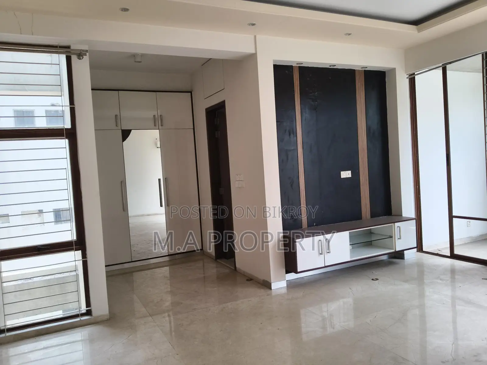 Rent 4-Bed Apartment 4000sqft 2-Carpark Baridhara