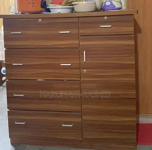 Wardrobe with 4 drawers