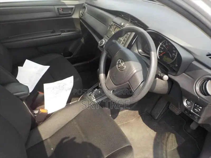 Toyota Axio 2018