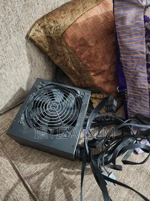 পাওয়ার সাপ্লাই 550W বিক্রি হবে