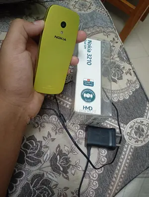Nokia 3210 (Used)