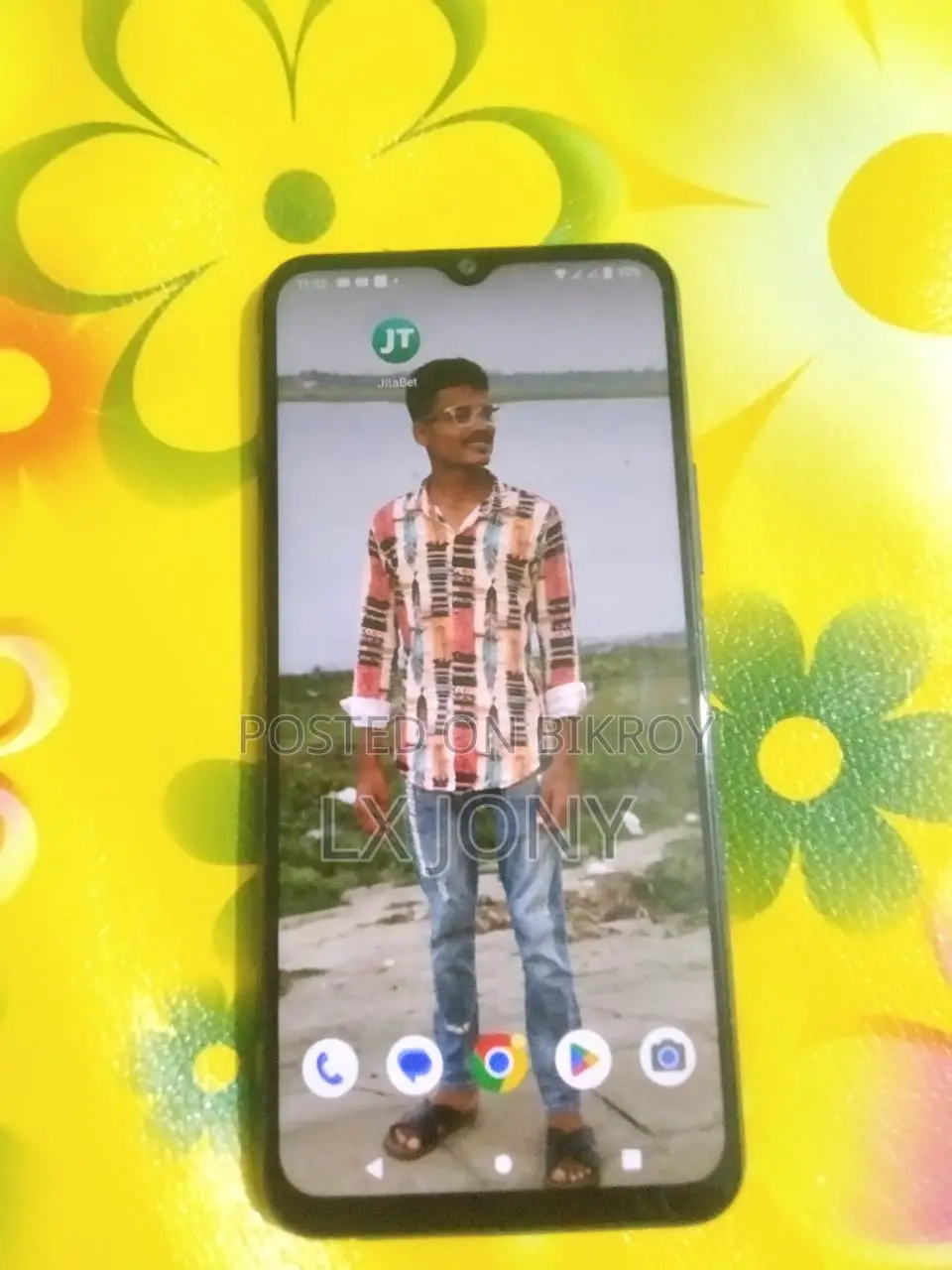 Vivo Y20 . (Used)