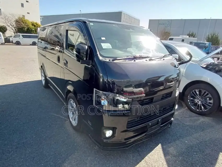 Toyota Hiace Super GL Dark Prime 2023