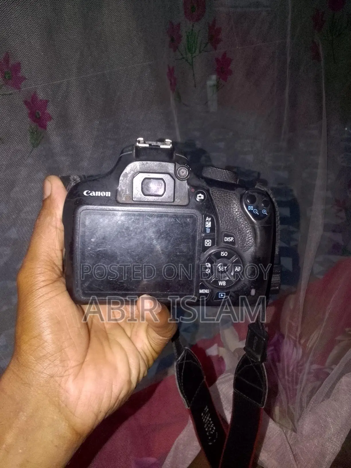 Canon camera EOS 1200D with 18-55 kit lens