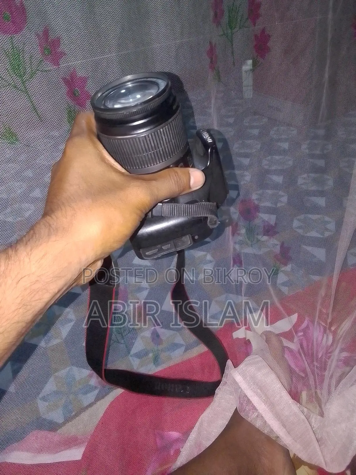 Canon camera EOS 1200D with 18-55 kit lens