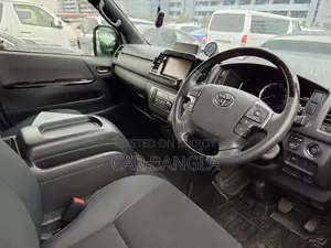 টয়োটা হাইএস সুপার জিএল ডার্ক প্রাইম ২০২১