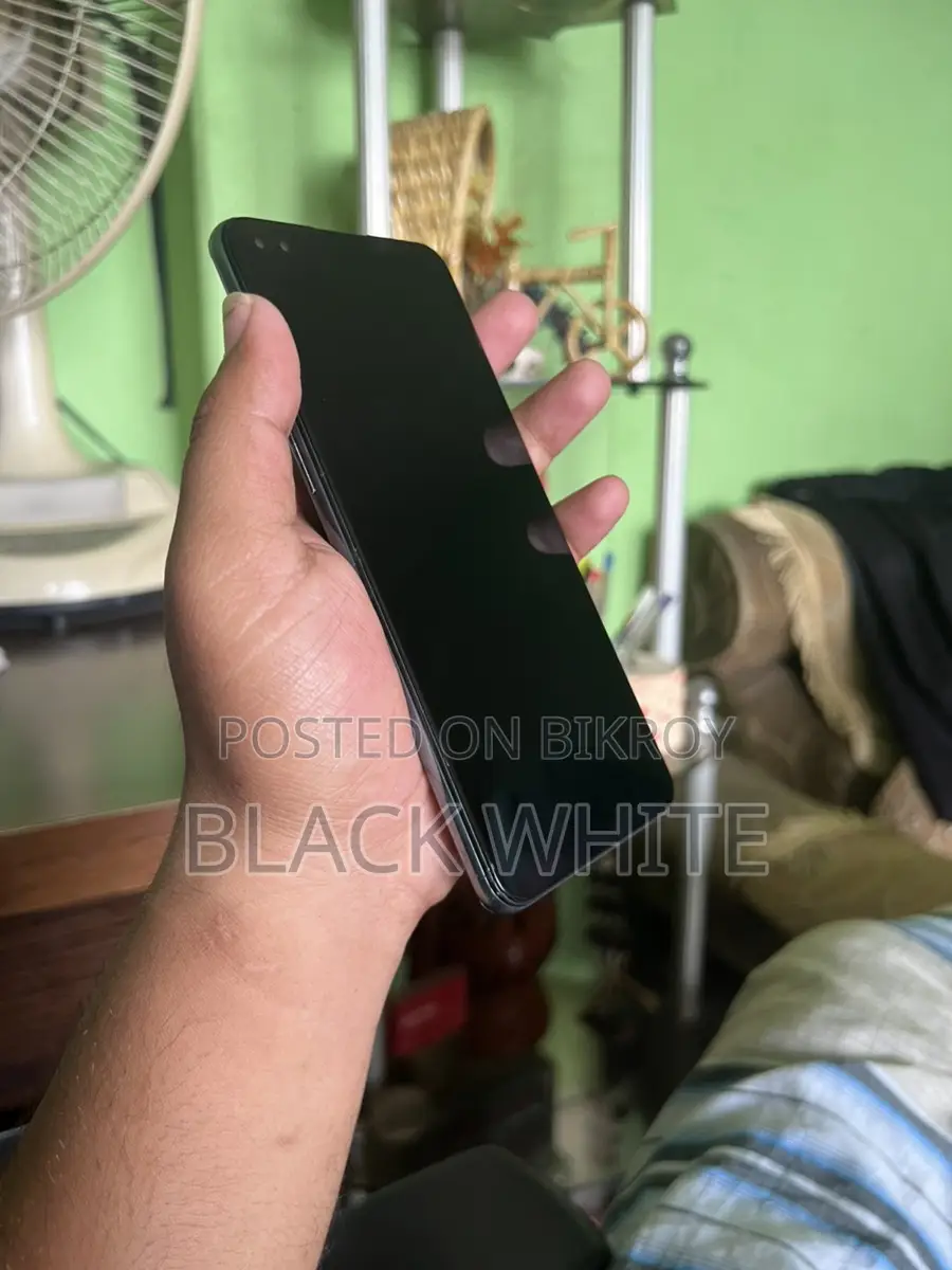 OnePlus Nord 6/128gp (Used)