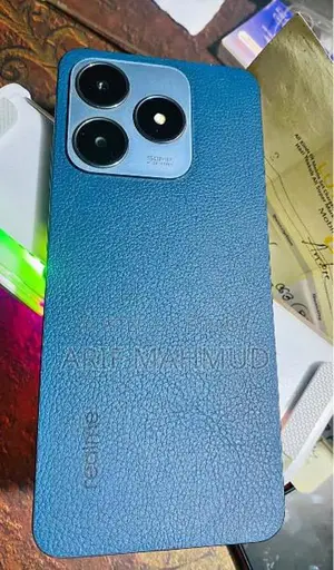 Realme C63 8/128 (Used)