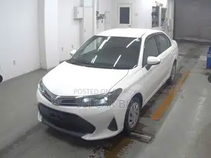 Toyota Axio HYBRID 2023