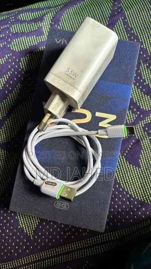 Vivo V23 5G . (Used)