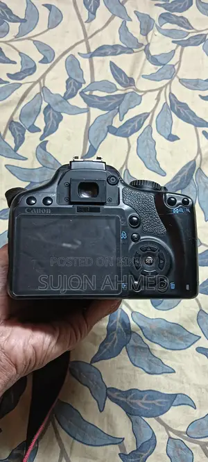 EOS 450D Camera