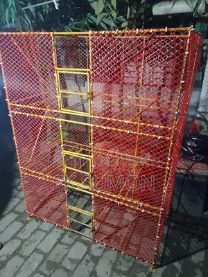 মুরগির খাঁচা