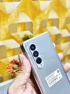 Samsung Galaxy Z Fold3 512GB Dual Fresh (Used)