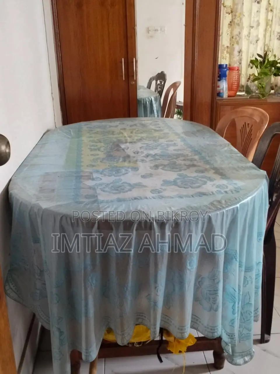Simple Design Mahogany Wood Dining Table and Chairs for Sale