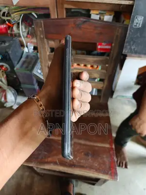 Vivo Y20 . (Used)