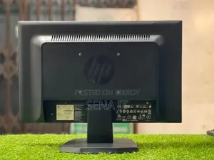 HP 19" FULL FRESH CONDITION USED MONITOR