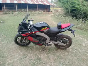 aprila gpr 150 2024
