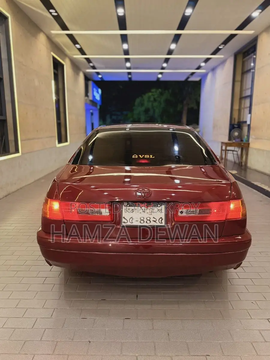 Toyota Premio 2001 Maroon