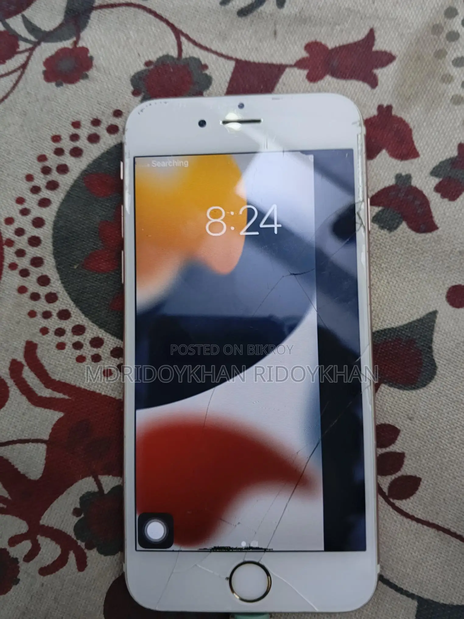 Apple iPhone 6S . (Used)
