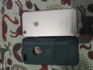 Apple iPhone 6S . (Used)