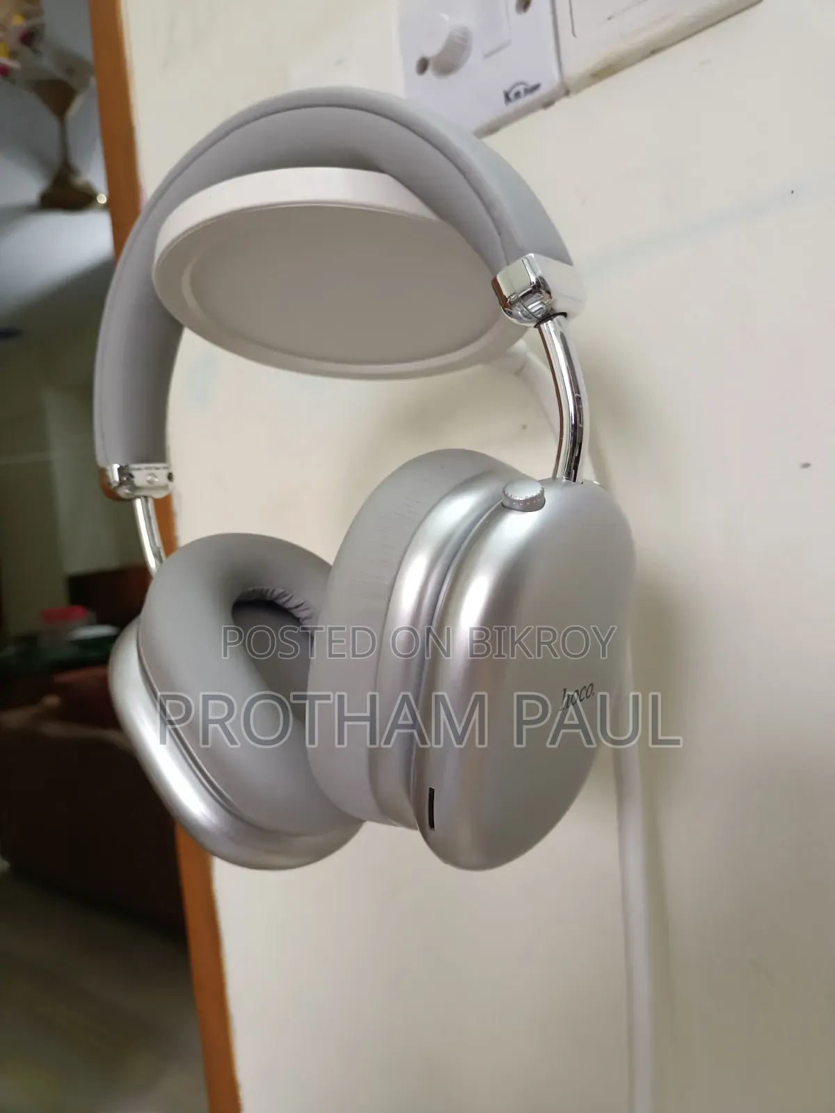 Hoco W35 Max Anc (White Color)