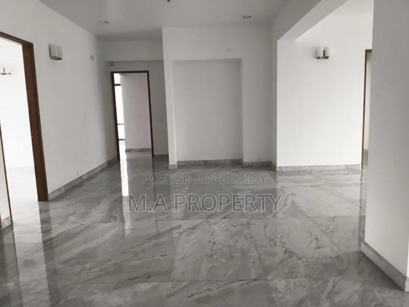 গুলশান নর্থ-এ ৪-বেডরুমের অ্যাপার্টমেন্ট ভাড়া হবে (জিম+সুইমিং পুল)