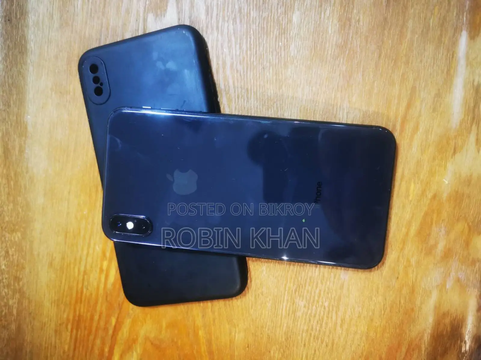 Apple iPhone XS Max . (Used)