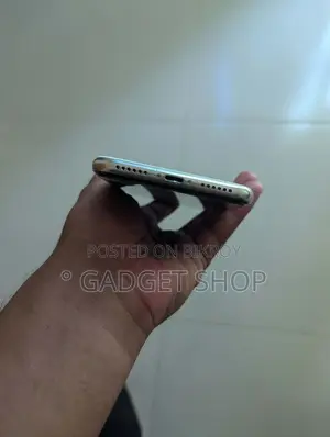 Apple iPhone X (Used)