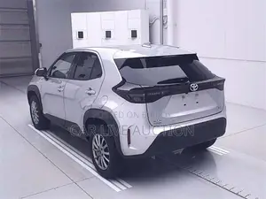 Toyota Yaris Cross HYBRID x 2021