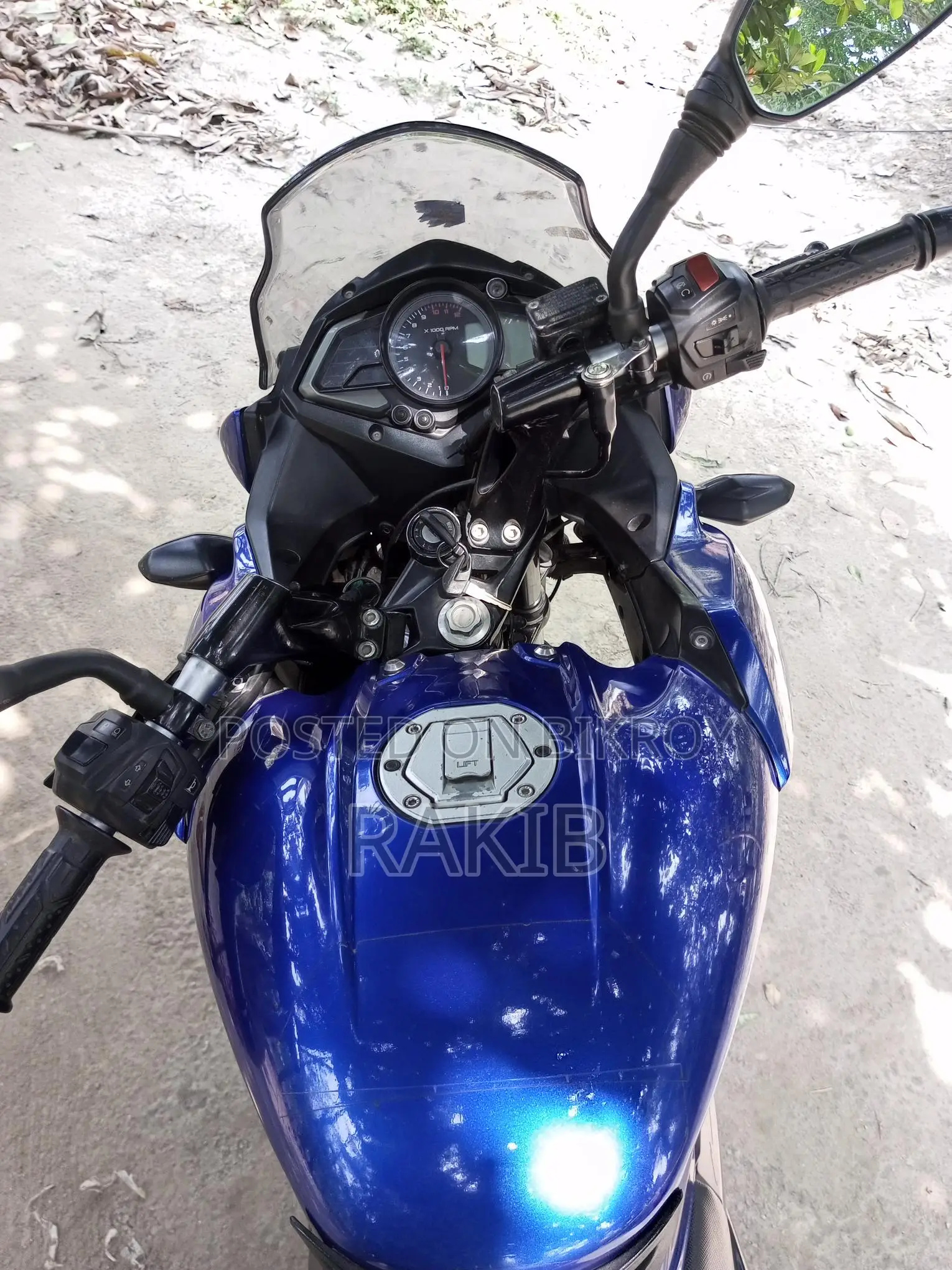 Bajaj Pulsar AS . 2021