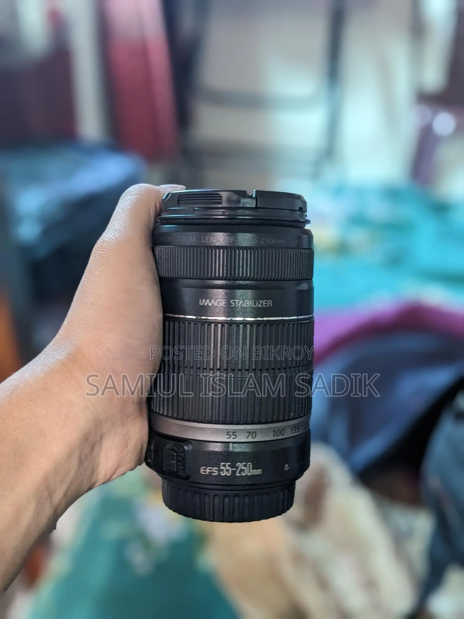Canon EOS 200D