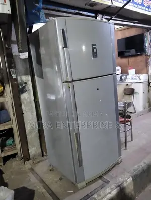 Sharp brand fridge 566Ltr fully fresh condition