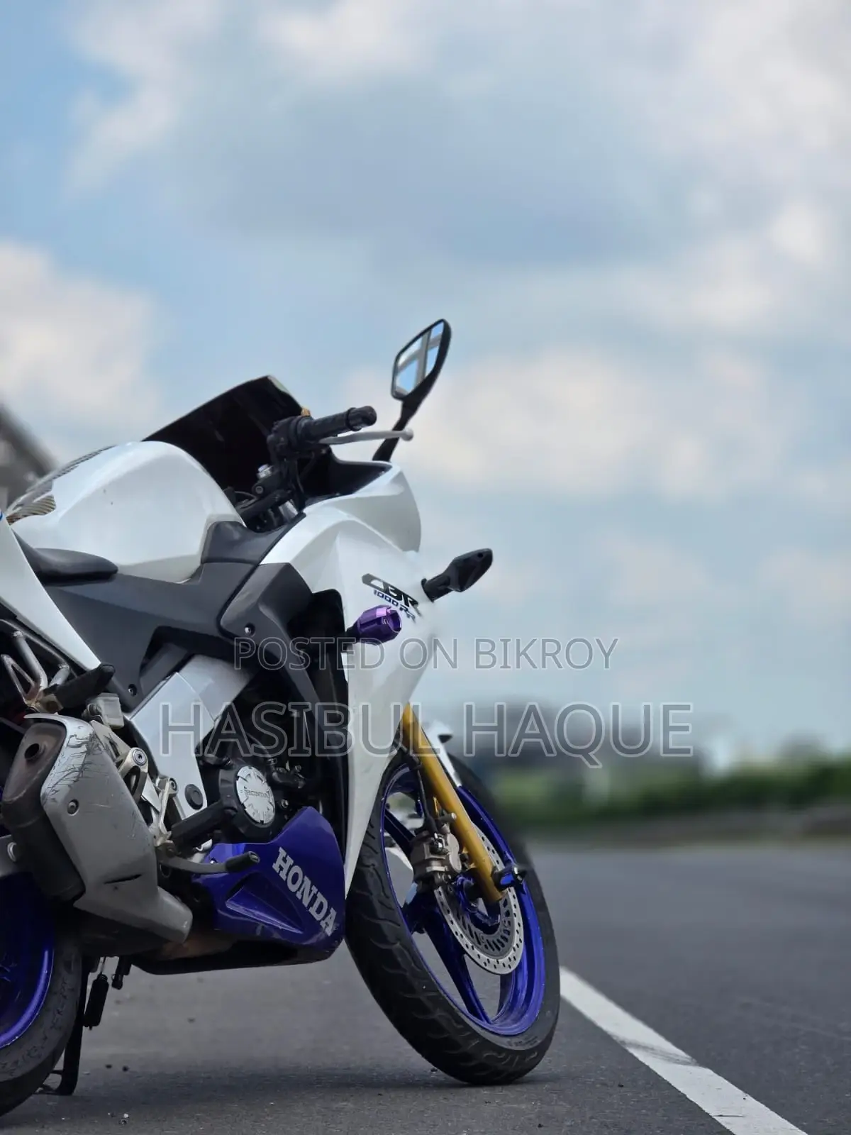 হোন্ডা সিবিআর ২০১৬ হোয়াইট