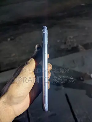 Apple iPhone 11 (Used)